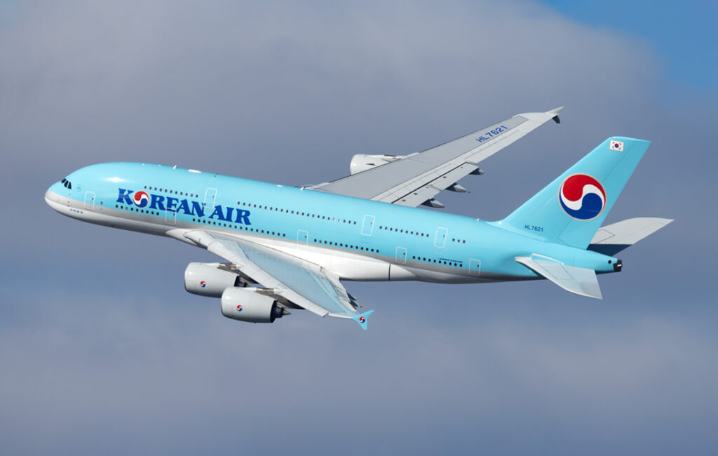 Korean Air Plane Drops 26,900 Feet Mid-Flight, Forced To Land